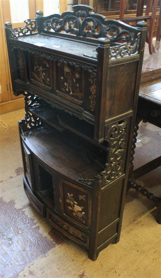 Small Oriental cabinet